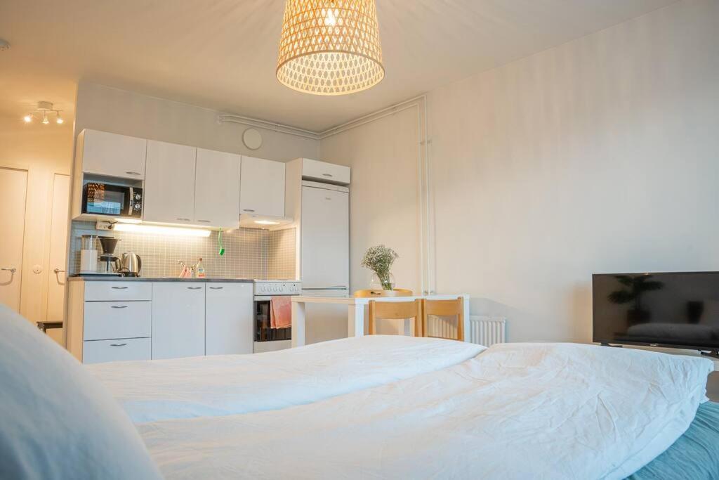 Arctic Downtown Dream: Cozy City Studio Rovaniemi Eksteriør bilde