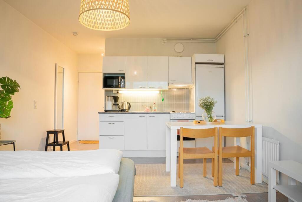 Arctic Downtown Dream: Cozy City Studio Rovaniemi Eksteriør bilde